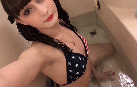 Schyler Reighn ヌードモデル アーカイブ