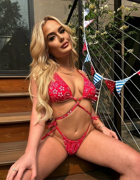 amber jay 美しいモデル 写真