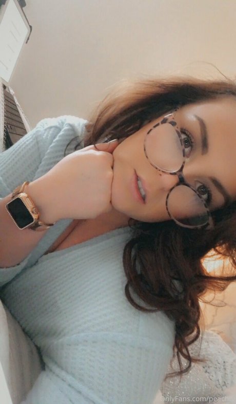 peachtv アートモデル 画像