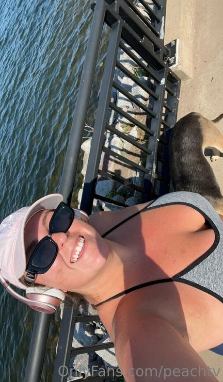 ブロンドビキニOnlyFans えろ アーカイブ