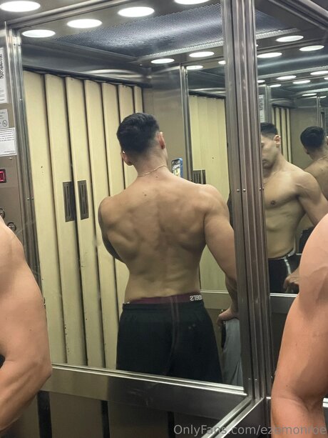 Ezemonroe 高品質モデル 写真