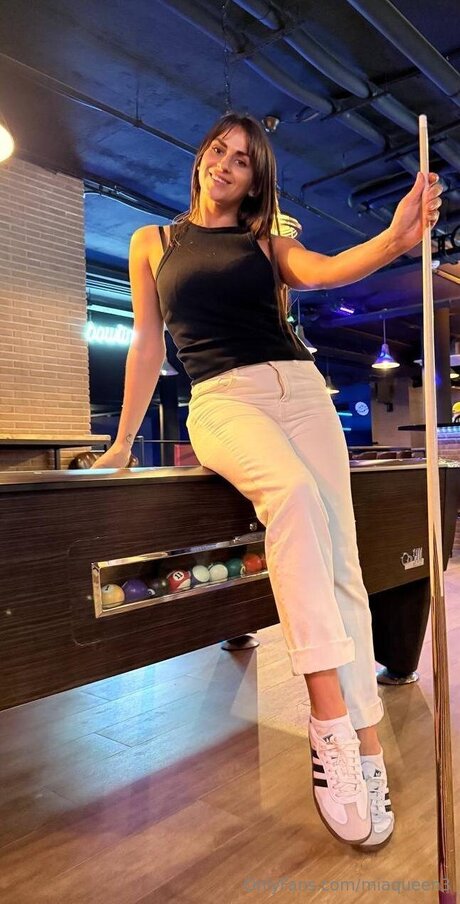 バレーボール オンリーファンズ ホットセクシー 画像