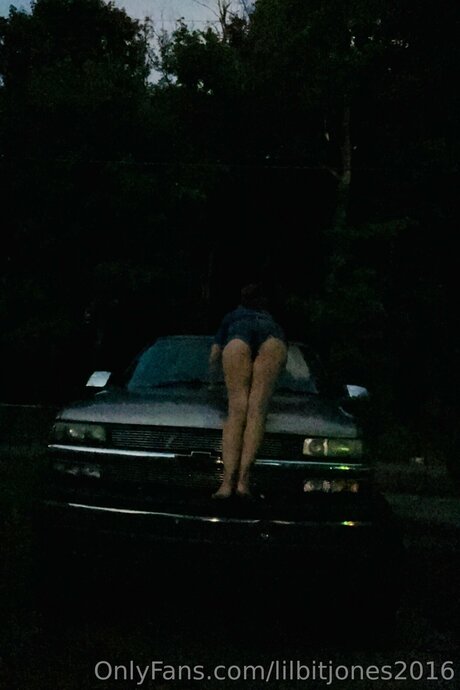 Lilbitjones2016 ポルノスター エロティック 写真