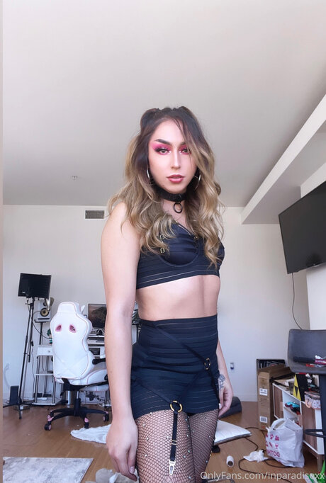 ブルネットのPOV OnlyFans HD 写真