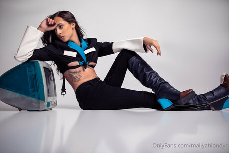 Maliyahlondyn 完璧なスター ギャラリー