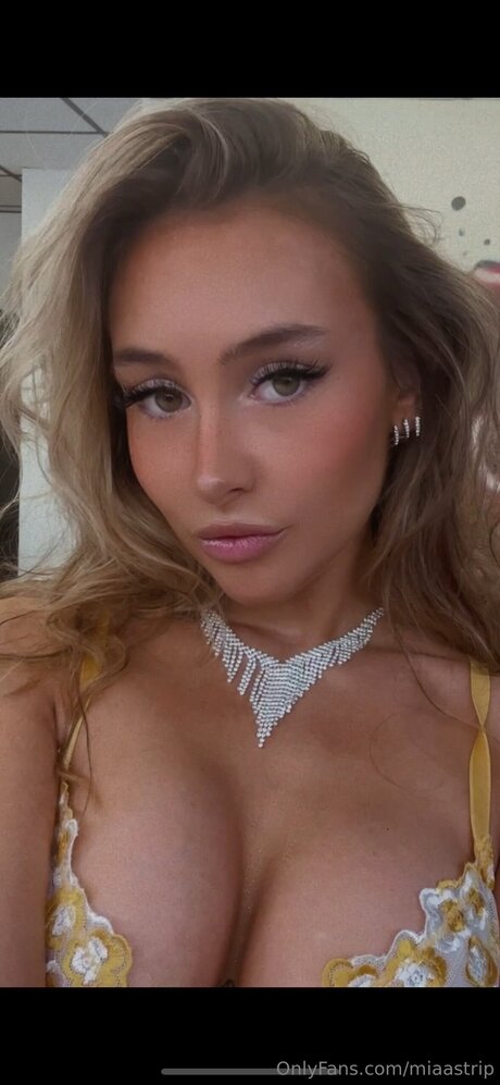 Miaastrip かわいいスター ギャラリー