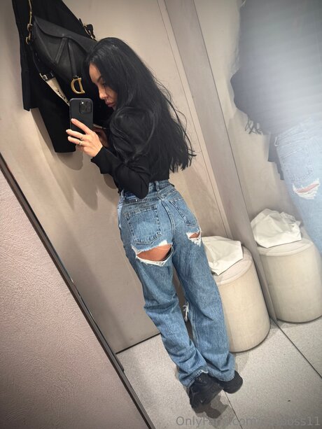 ラテン系ティーンオンリーファンズ ホットポルノ 写真