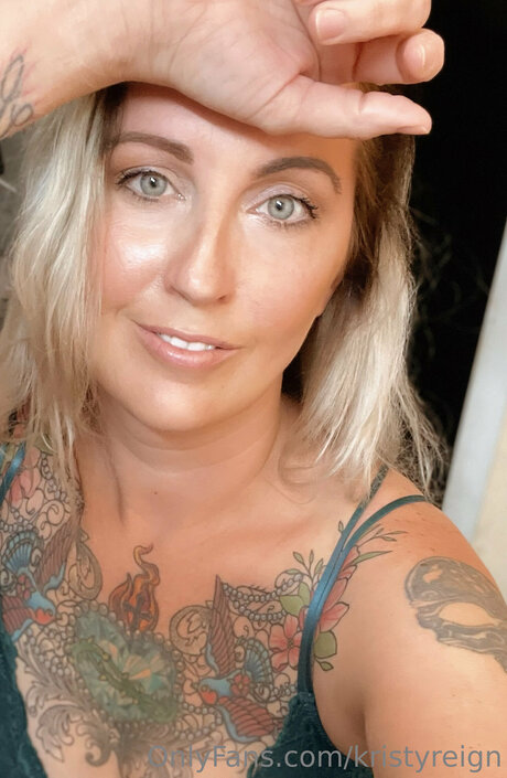 Kristyreign 裸のポルノスター 写真