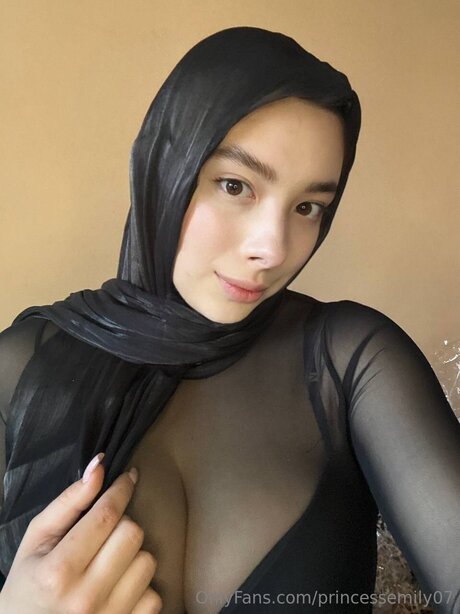 小人の裸OnlyFans ヌード 写真