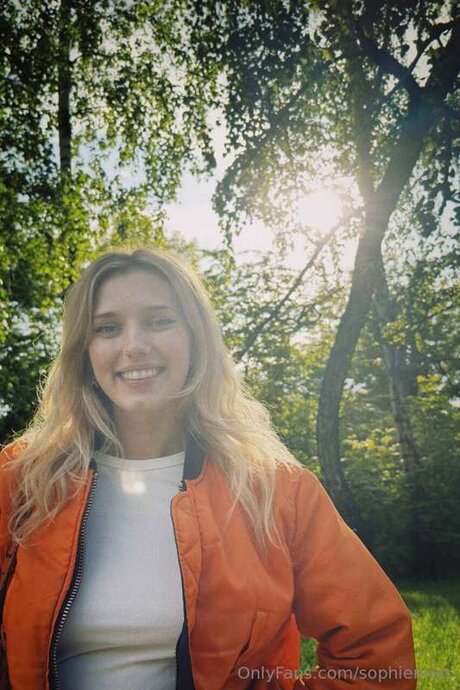 主観視点の手コキOnlyFans ポルノ ギャラリー