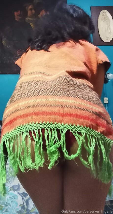 Berserker Lingerie ポルノスター xxx 写真