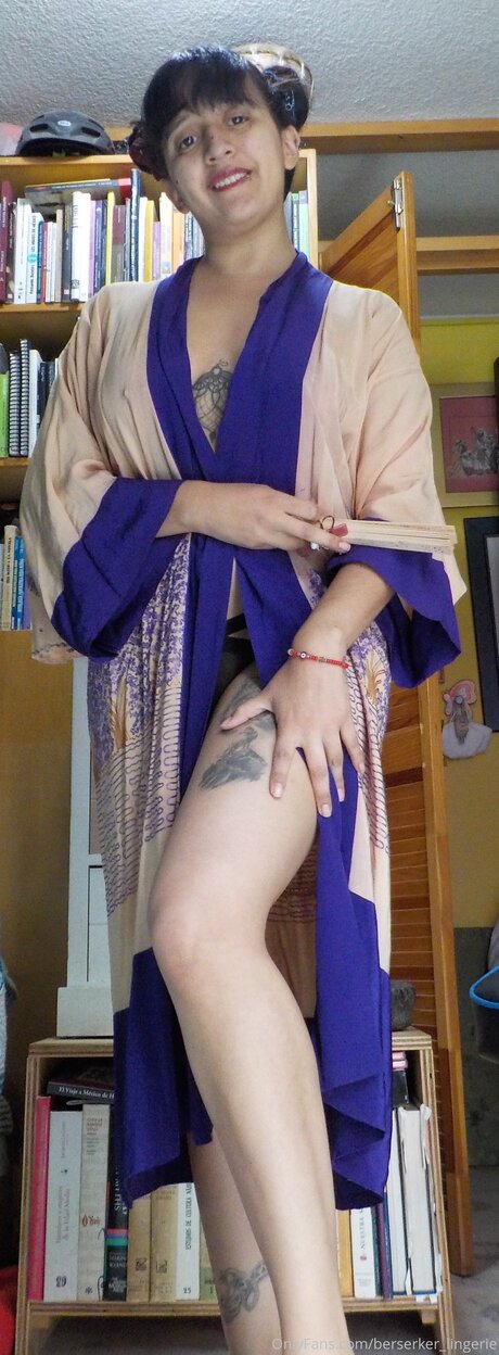 Berserker Lingerie 完璧なモデル 画像