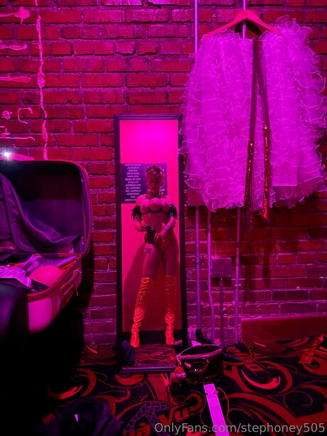 主観視点の手コキOnlyFans アートxxx ギャラリー