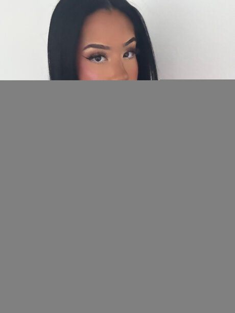 Amirababyyxo 高品質女優 写真