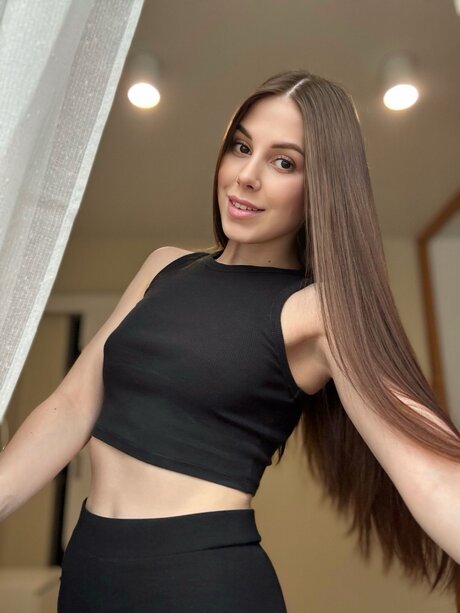 Lillie Miler ホットなモデル 画像