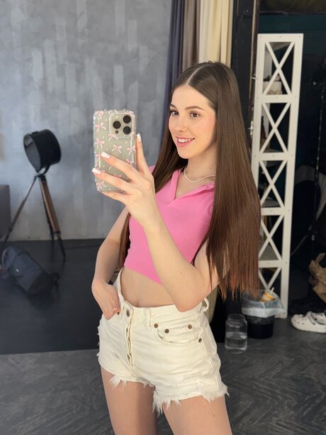 Lillie Miler ポルノスター セックス 画像