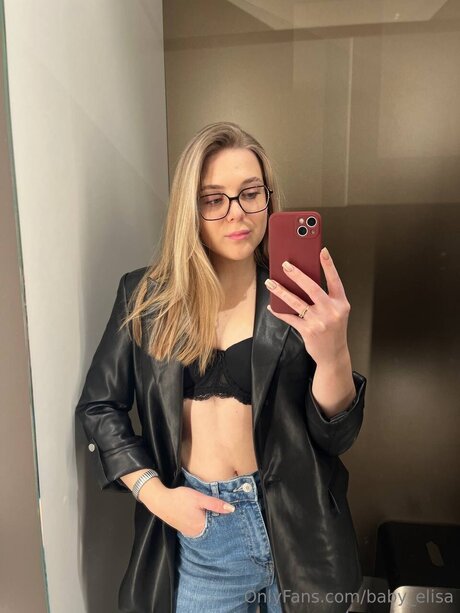 Baby Elisa 素敵なモデル 写真