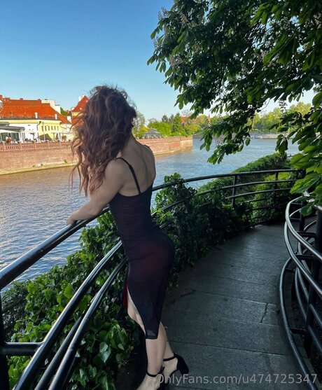 女性の筋肉オンリーファンズ えろ 写真