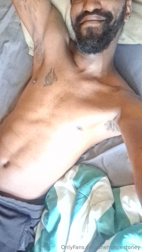 Thehomiestoney 美しいスター 写真