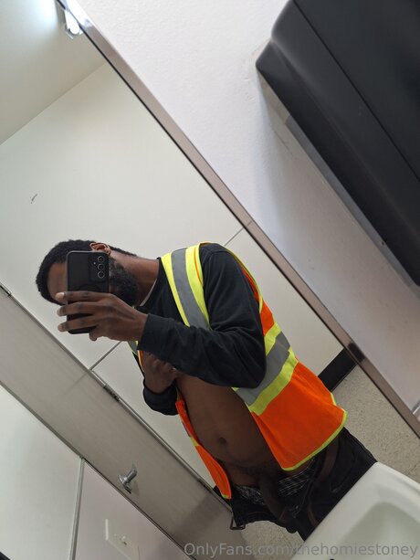 Thehomiestoney xxxモデル ギャラリー