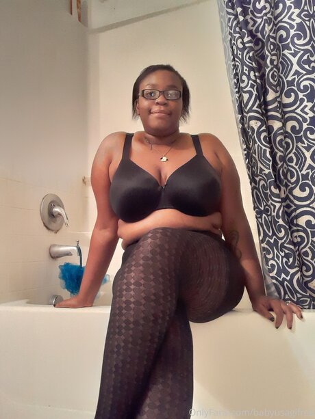 Baby Romantica Free 無料モデル 写真