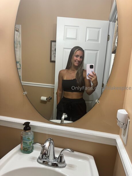 Blakespice ホットなモデル 画像