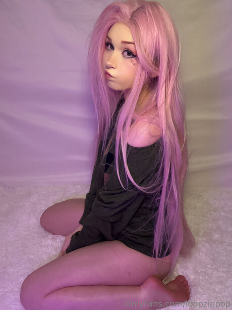 巨乳の赤毛オンリーファンズ ポルノ アーカイブ