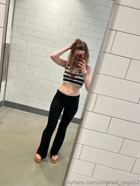 Smoked Sage12 ヌードのポルノスター ギャラリー