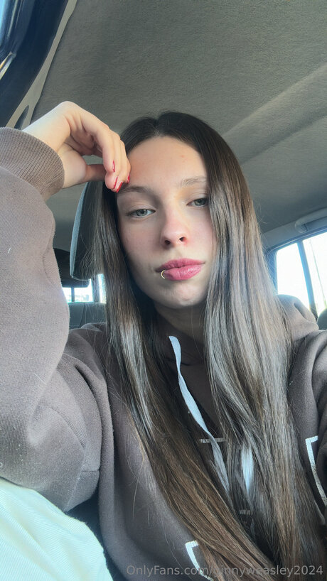 Dominga2024 高品質のポルノスター 画像