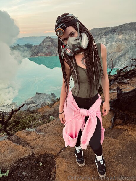 黒猫のOnlyFans ホットヌード 写真