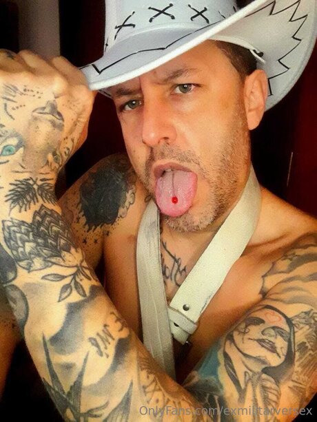 Exmilitarversex ポルノスター トップ 写真