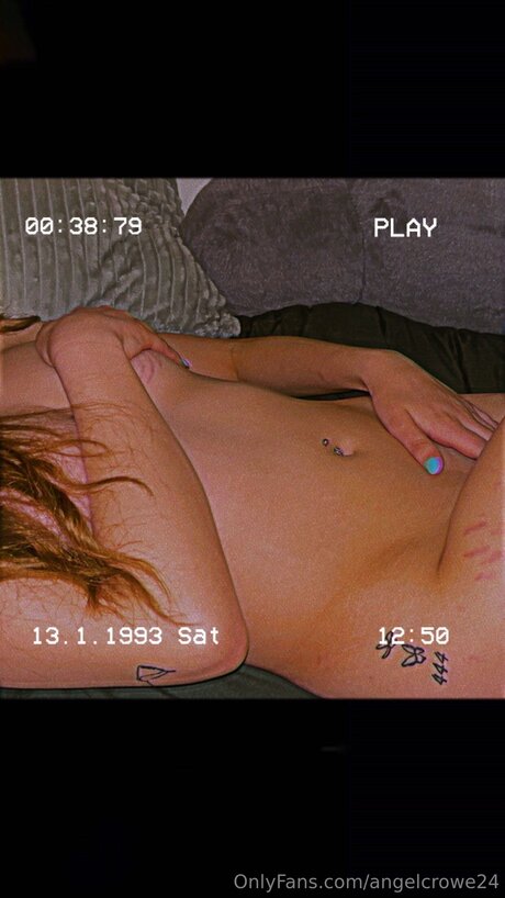 Angelcrowe24 完璧なモデル 画像