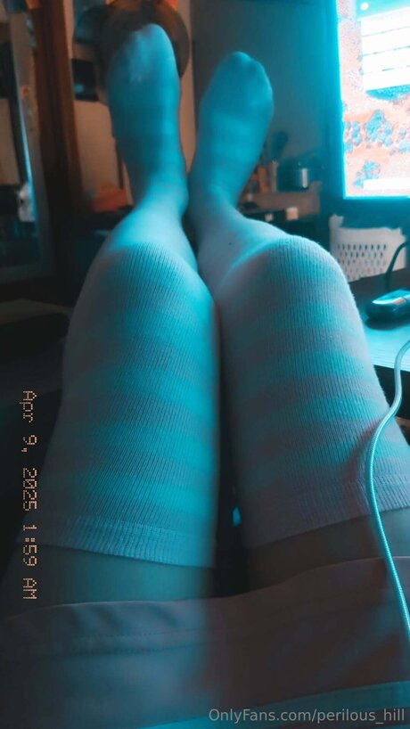 Perilous Hill ホットなポルノスター 画像