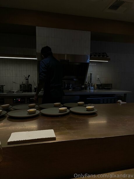 背が高くて巨乳のOnlyFans えろた 写真