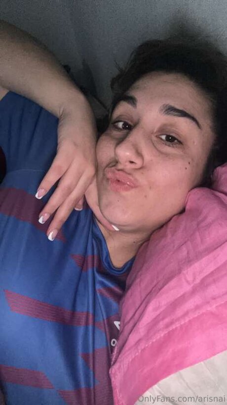 Arisnai 独占ポルノスター ギャラリー