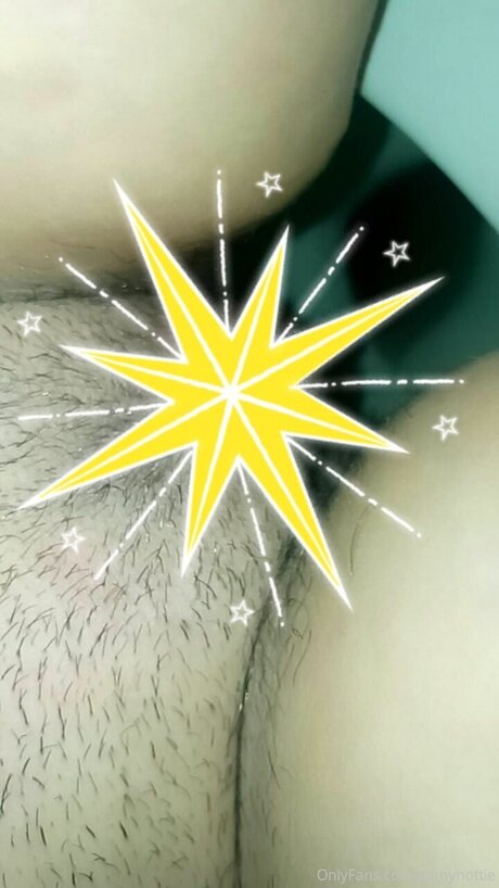 Samyhottie エロティックモデル ギャラリー