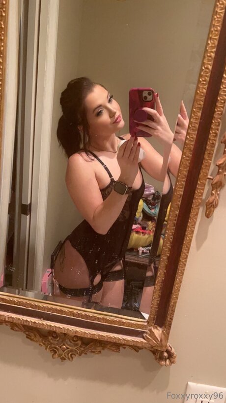 ママの足OnlyFans 無料ポルノ 画像