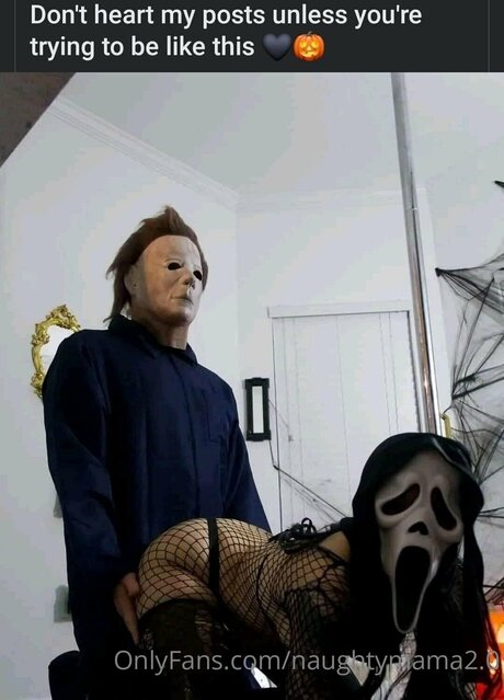 Naughtymama2 0 裸のポルノスター 写真