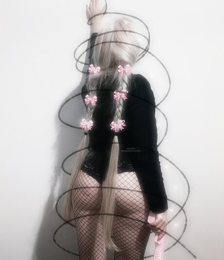 Infinitely Sensitive アダルトスター ギャラリー