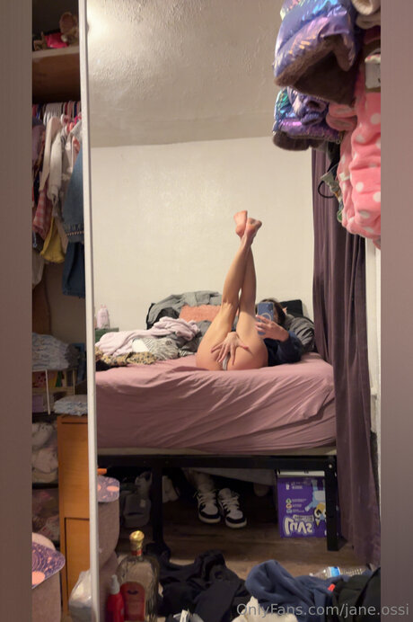 Jane Ossi ポルノスター HD アーカイブ