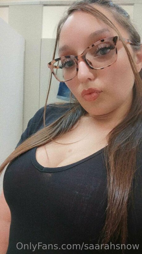 Saarahsnow 無料モデル ギャラリー