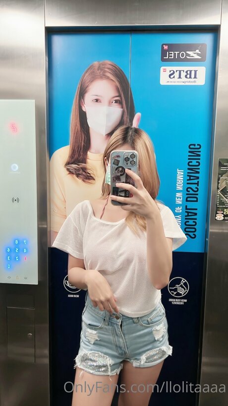 Icyktc エロティックモデル ギャラリー