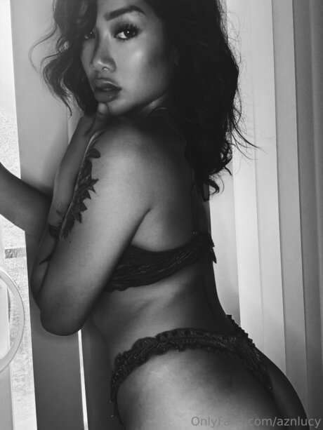 OnlyFansの写真 ポルノ ギャラリー