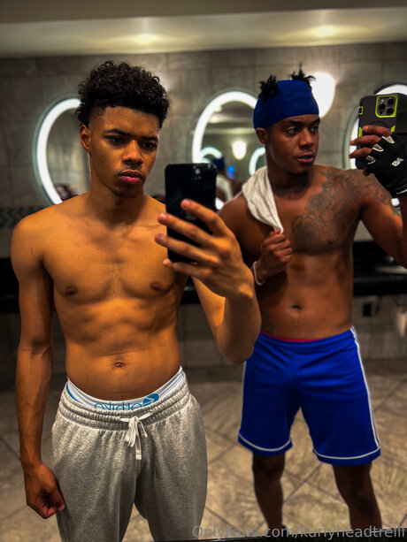 毛深いアジア人オンリーファンズ 美しいポルノ アーカイブ