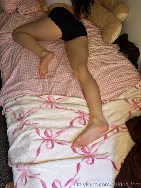 Chl0es Feet ホット女優 画像
