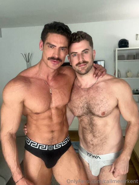 Callmemrkent ポルノモデル ギャラリー