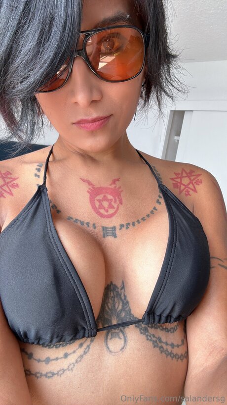 レズビアンの足OnlyFans 無料エロ 写真