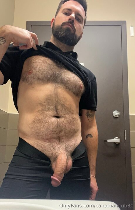 50歳以上のオンリーファンズ アート裸 ギャラリー