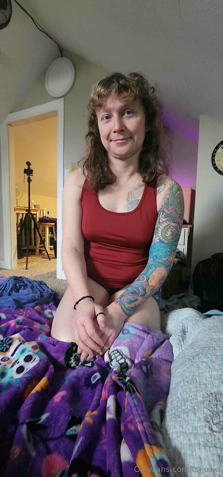 Ts Josie 高品質モデル 写真