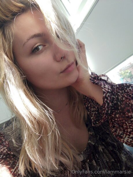 女装オンリーファン えろ 写真